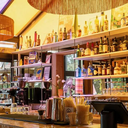 Boutique La Baignoire Hotel 4*