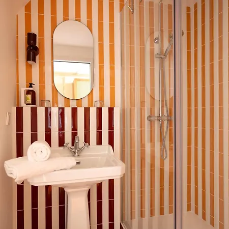 Boutique La Baignoire Отель 4*